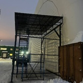 навес из сотового поликарбоната с односкатной крышей