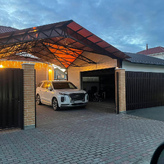 автонавес с фронтальной планкой